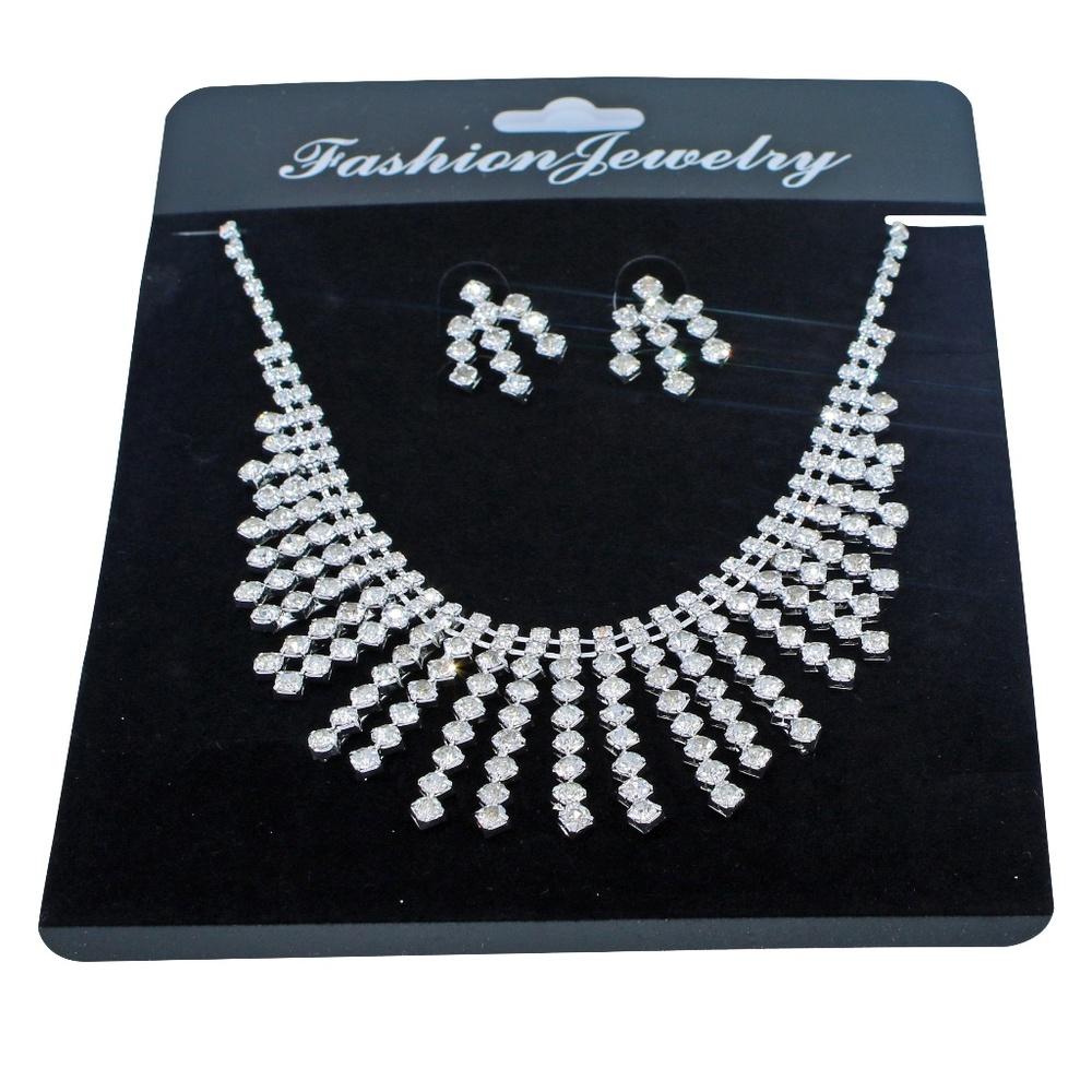 Rhinestone Necklace and Earring set - Picture 2 of 3